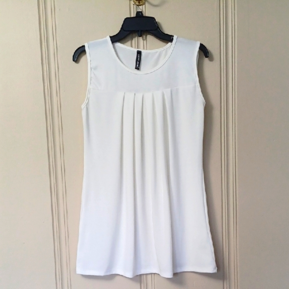 Casa Lee -  White Pleated Front Ex-Long Tank Top Super Soft